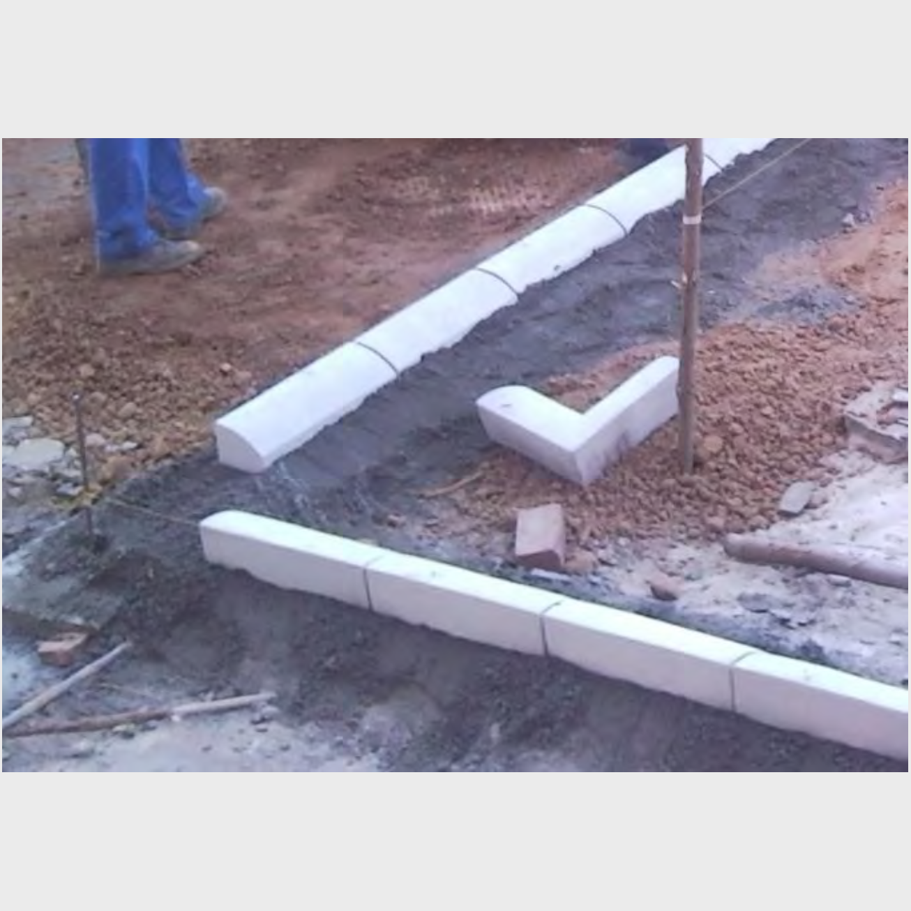 Planters and Tree Surrounds Planters and Tree Surrounds